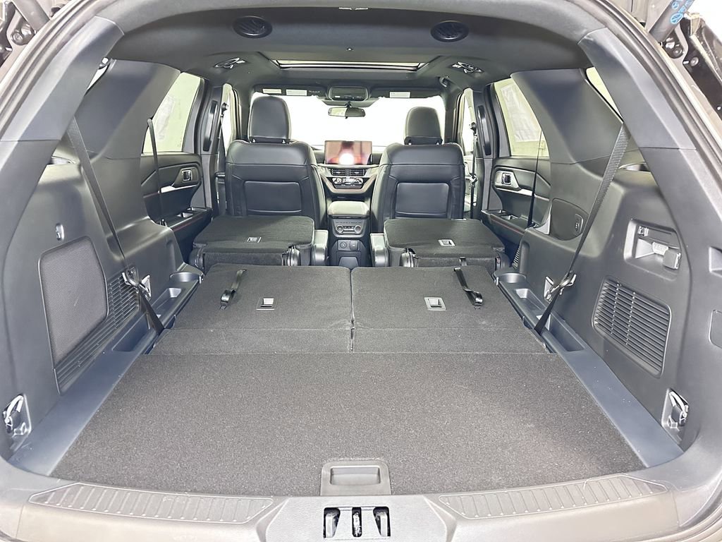 New 2026 Ford Explorer ST-Line image 18