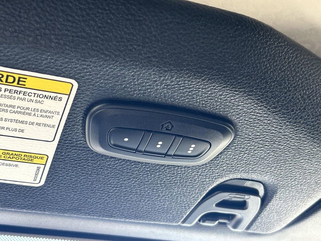 Used 2018 Jeep Wrangler Unlimited Sport S image 23