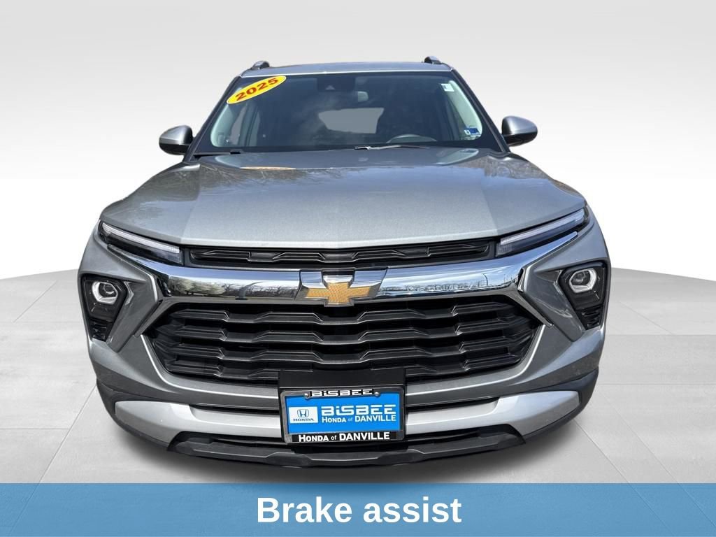 Used 2025 Chevrolet TrailBlazer LT image 11