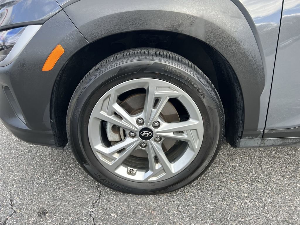 Used 2023 Hyundai Kona SEL w/ Cargo Package image 12