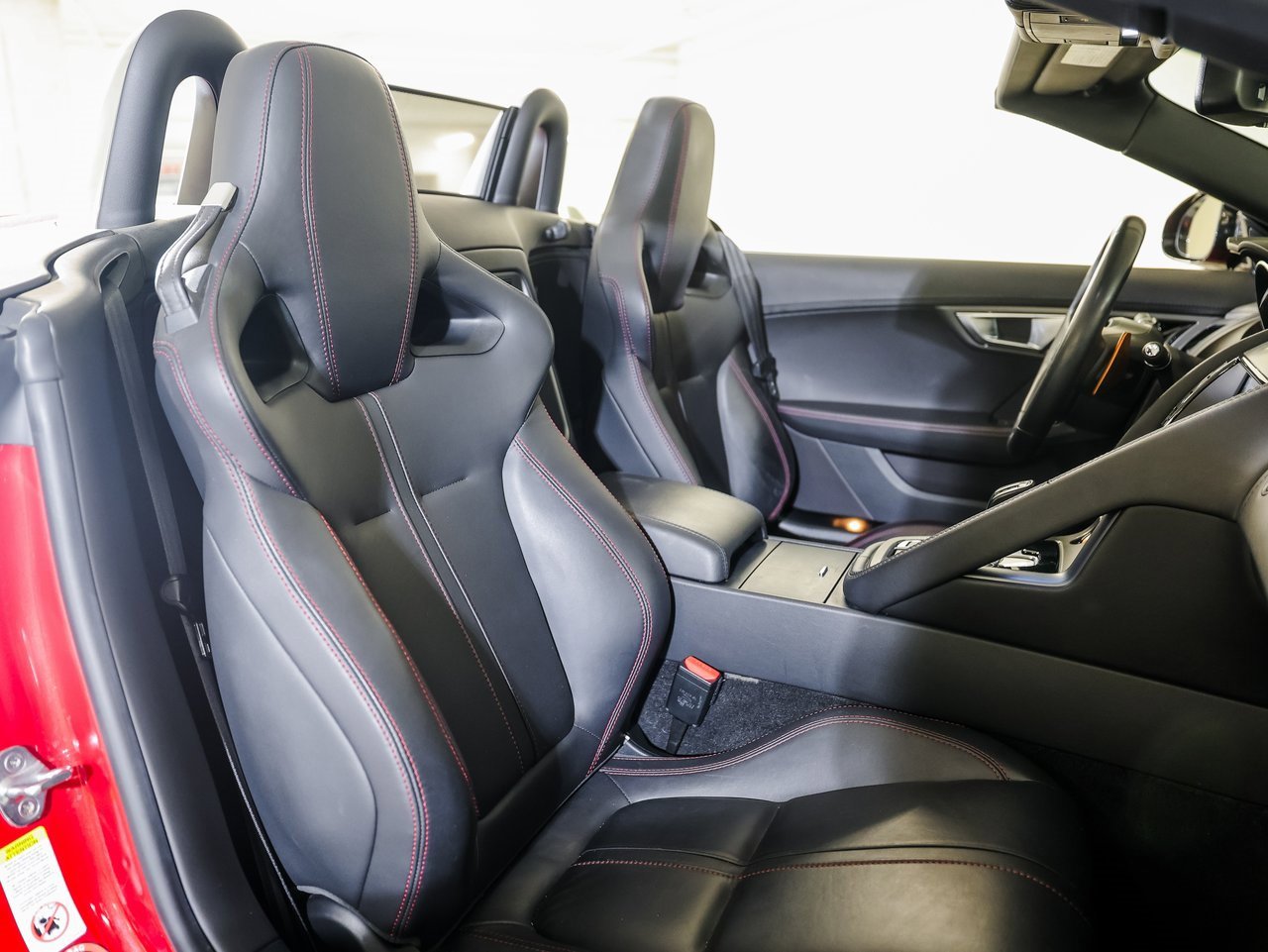 Used 2017 Jaguar F-TYPE S image 28