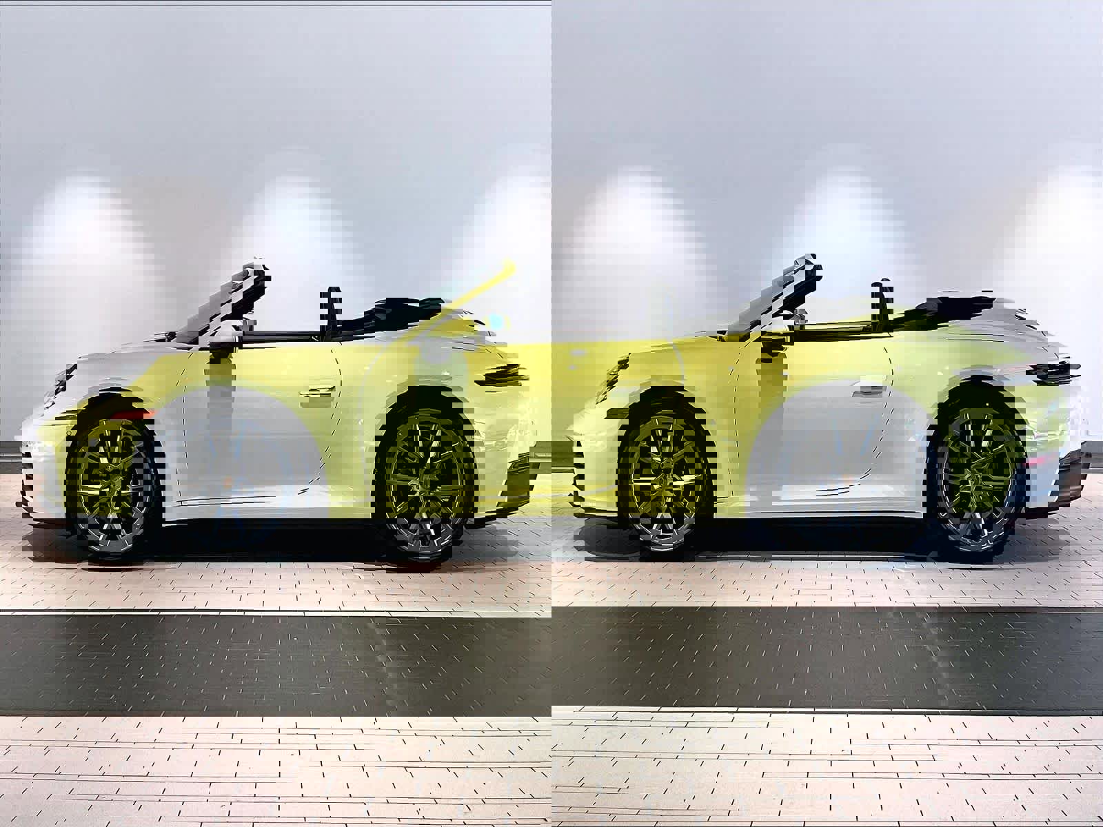 New 2025 Porsche 911 Carrera image 2