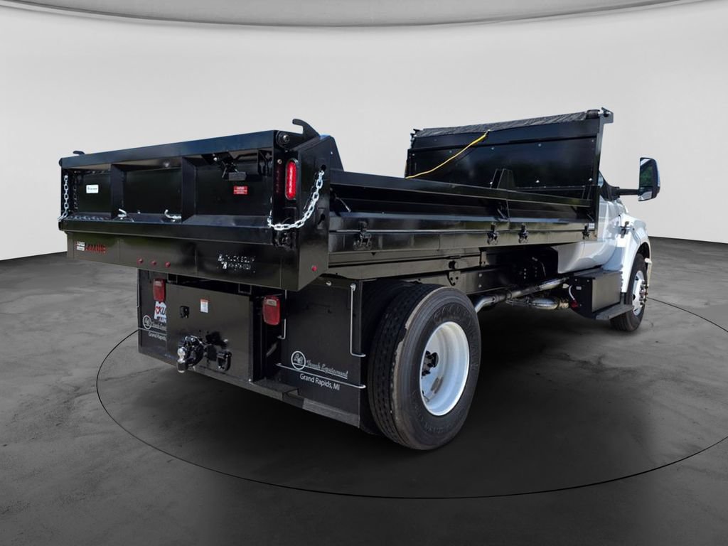 New 2027 Ford F650 2WD Regular Cab Super Duty image 9