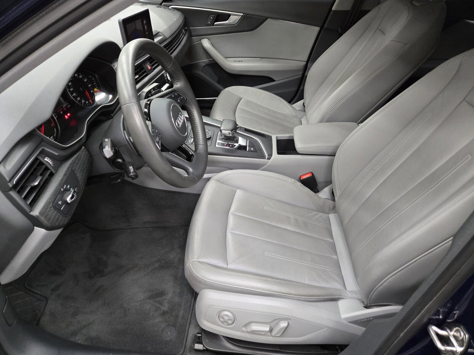 Used 2018 Audi A4 2.0T Ultra Premium Plus image 7