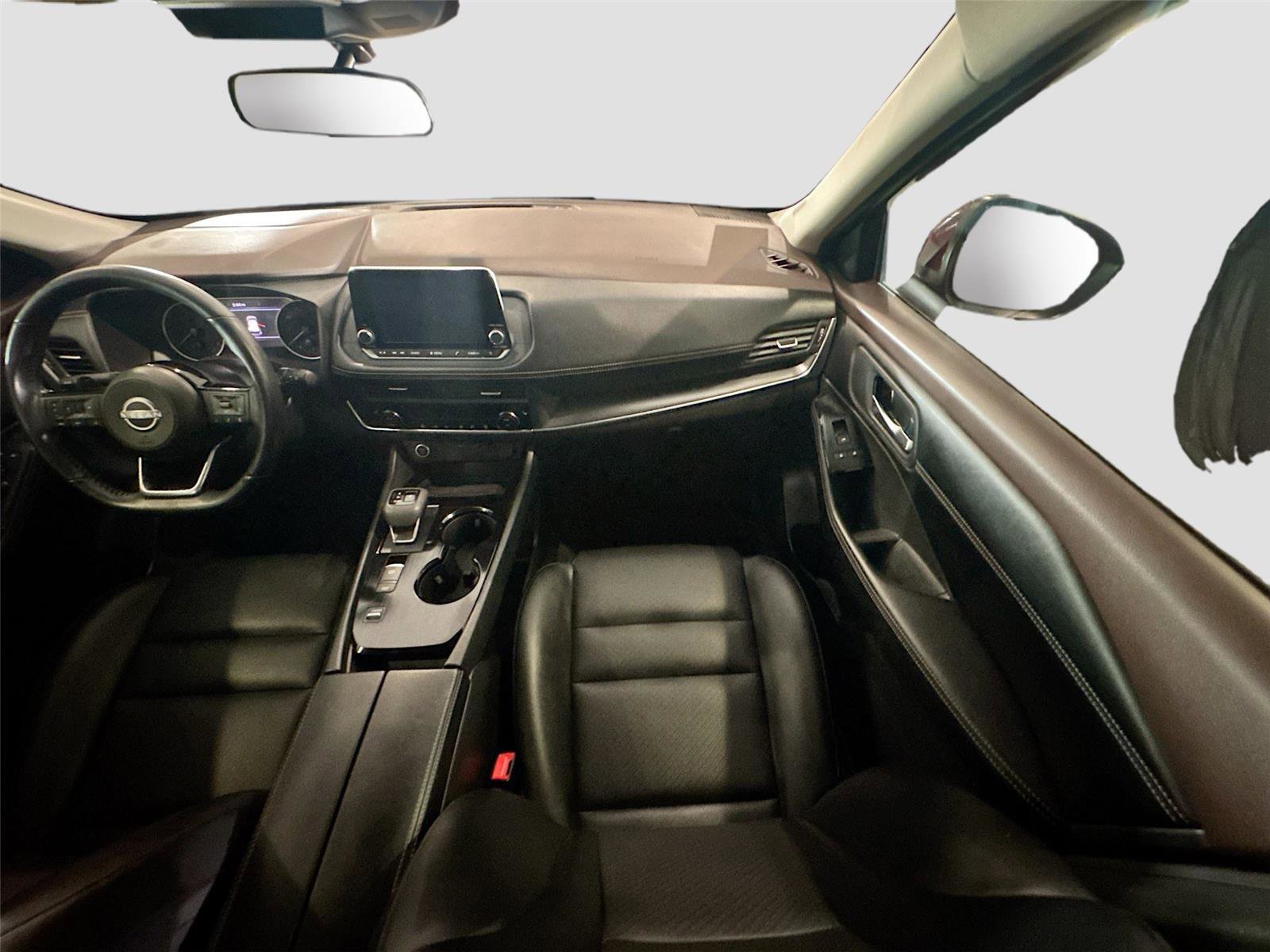 Used 2023 Nissan Rogue SV w/ SV Premium B Package image 24