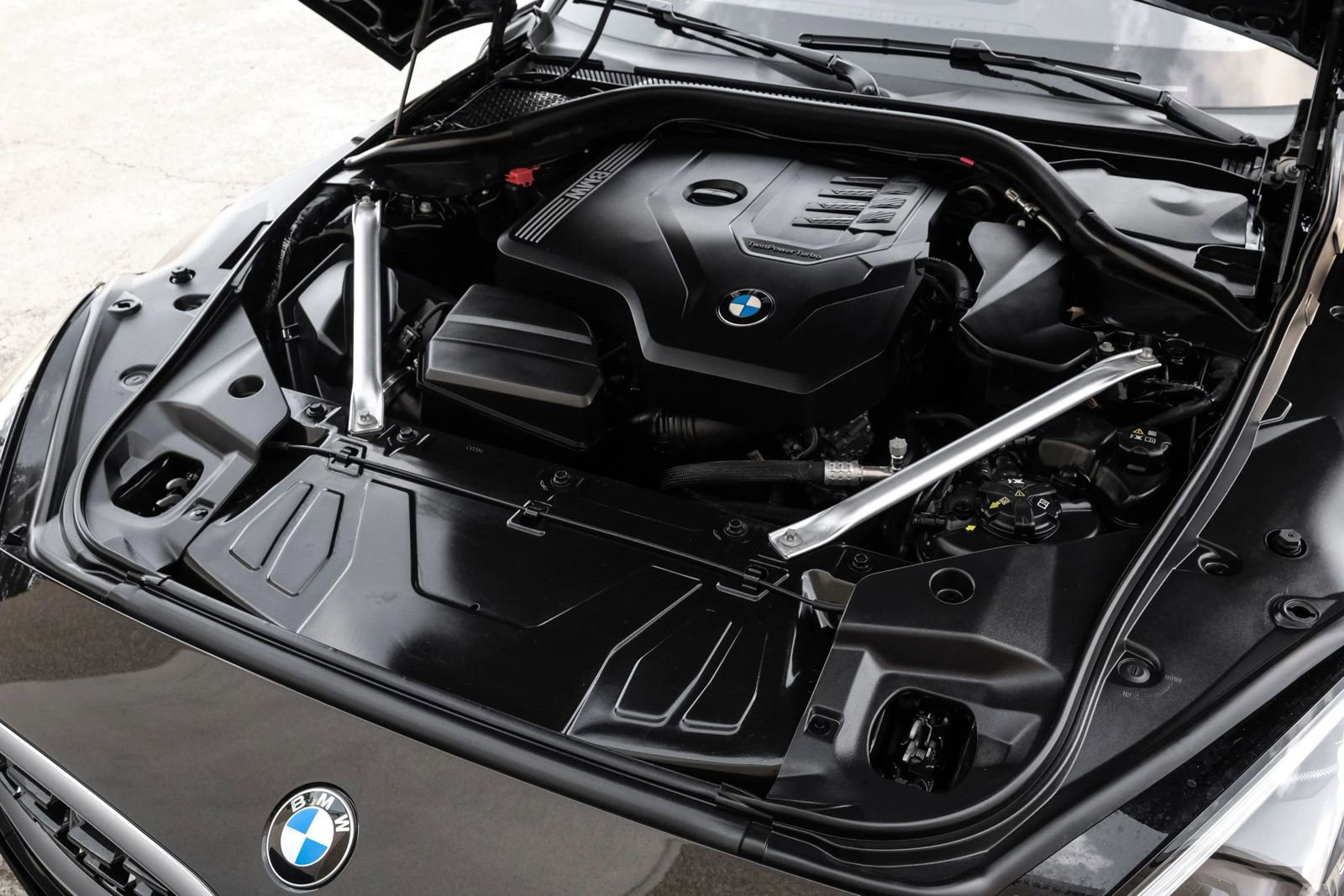 Used 2024 BMW Z4 sDrive30i w/ Convenience Package RWD image 50