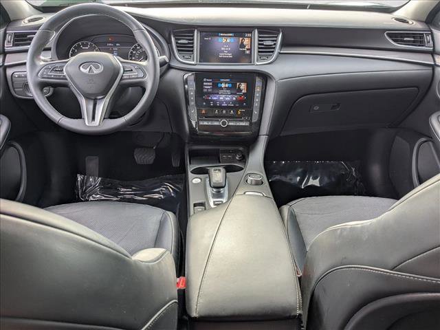 Used 2023 INFINITI QX50 Luxe image 17