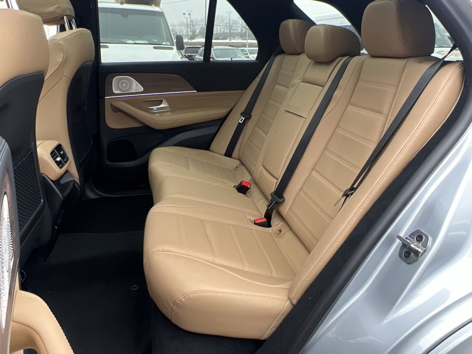 New 2026 Mercedes-Benz GLE 450e 4MATIC image 23