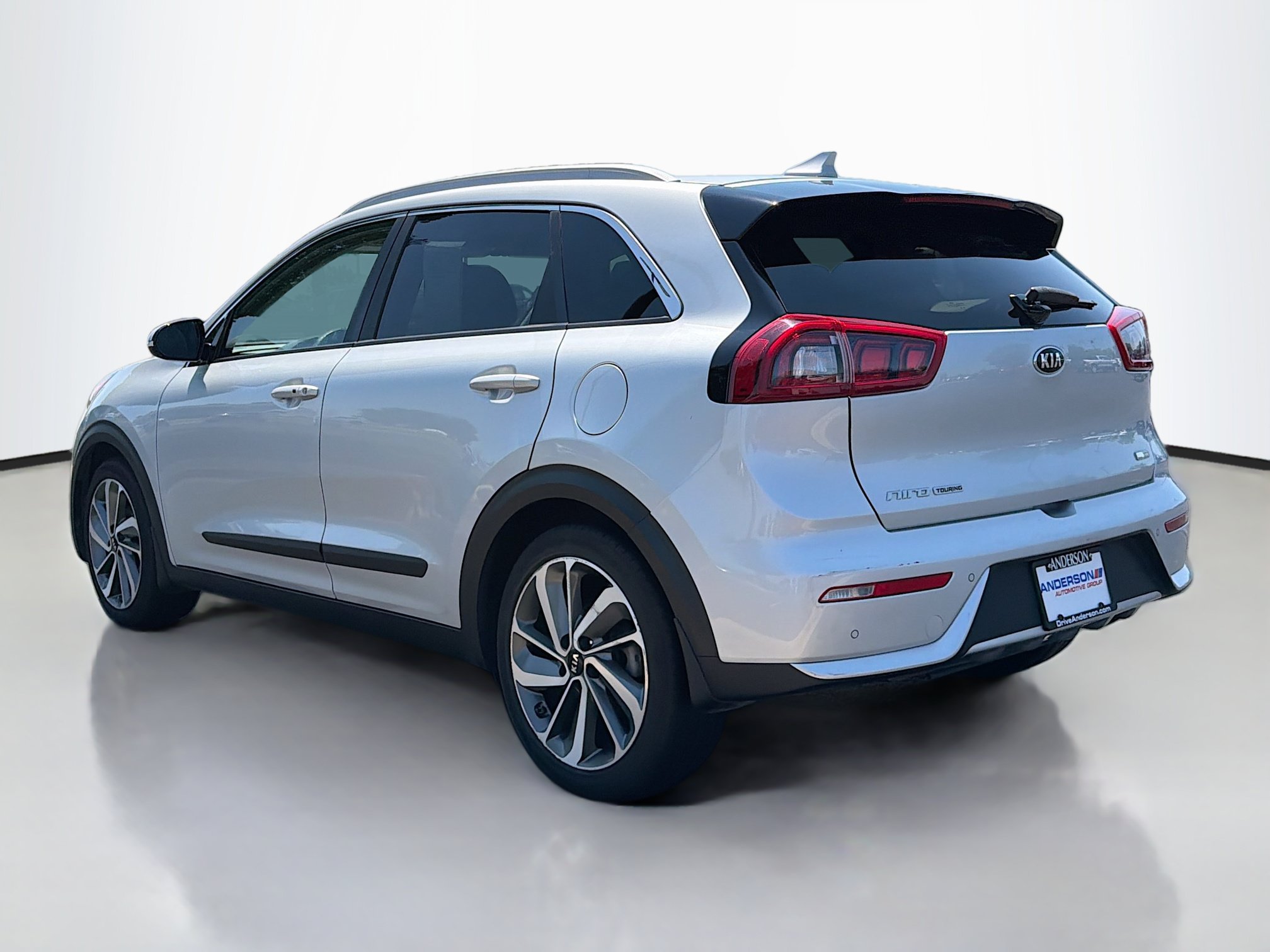 Used 2018 Kia Niro FWD image 12