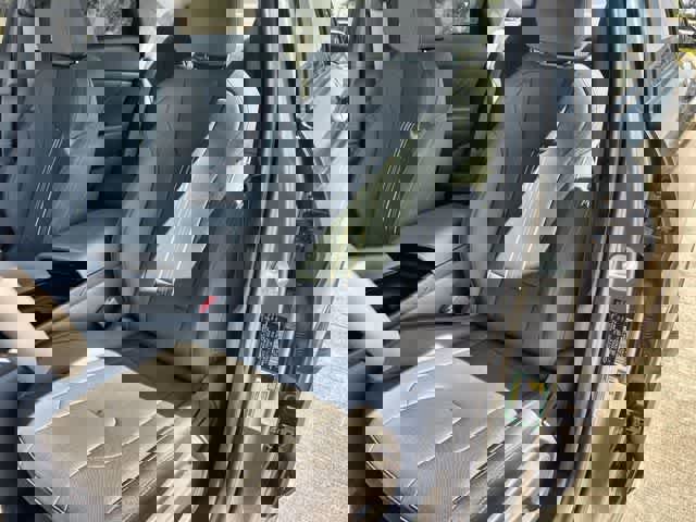 Used 2025 Hyundai Elantra Sport image 11