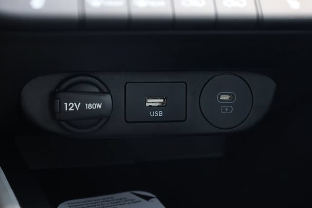 New 2026 Hyundai Elantra Limited FWD image 20