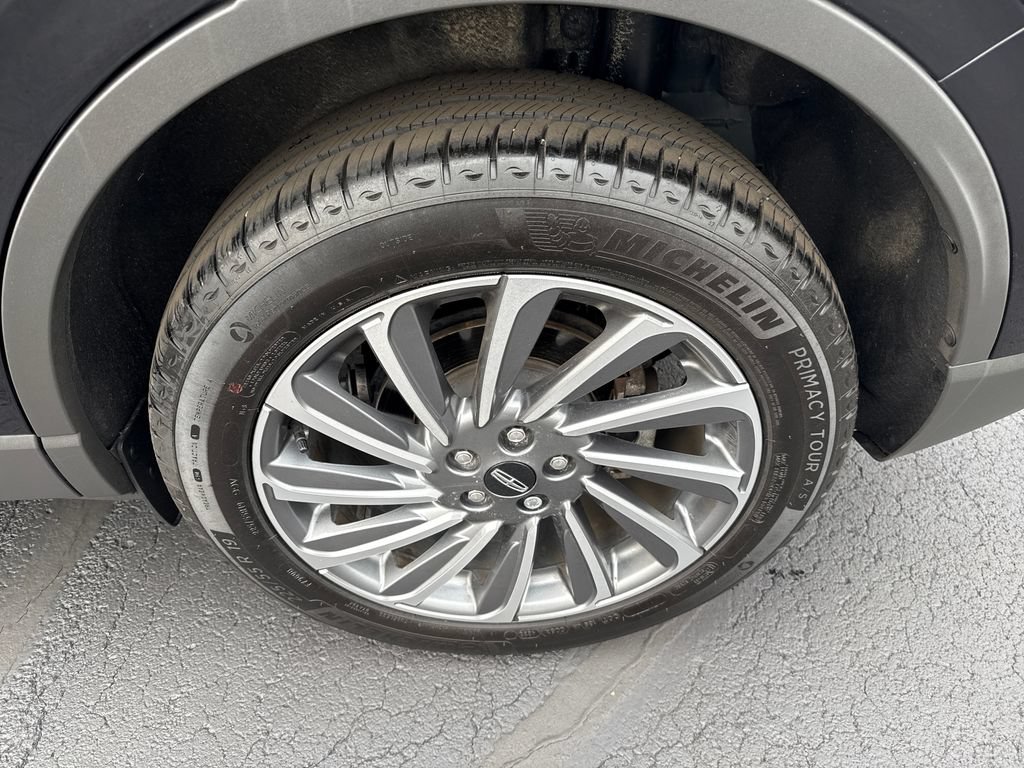 Used 2024 Lincoln Corsair Reserve AWD/4WD image 25