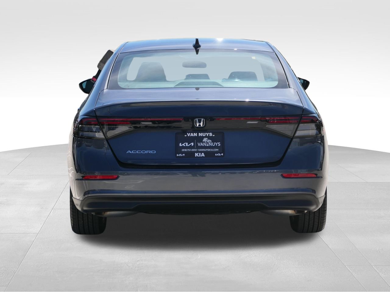 Used 2025 Honda Accord LX image 5