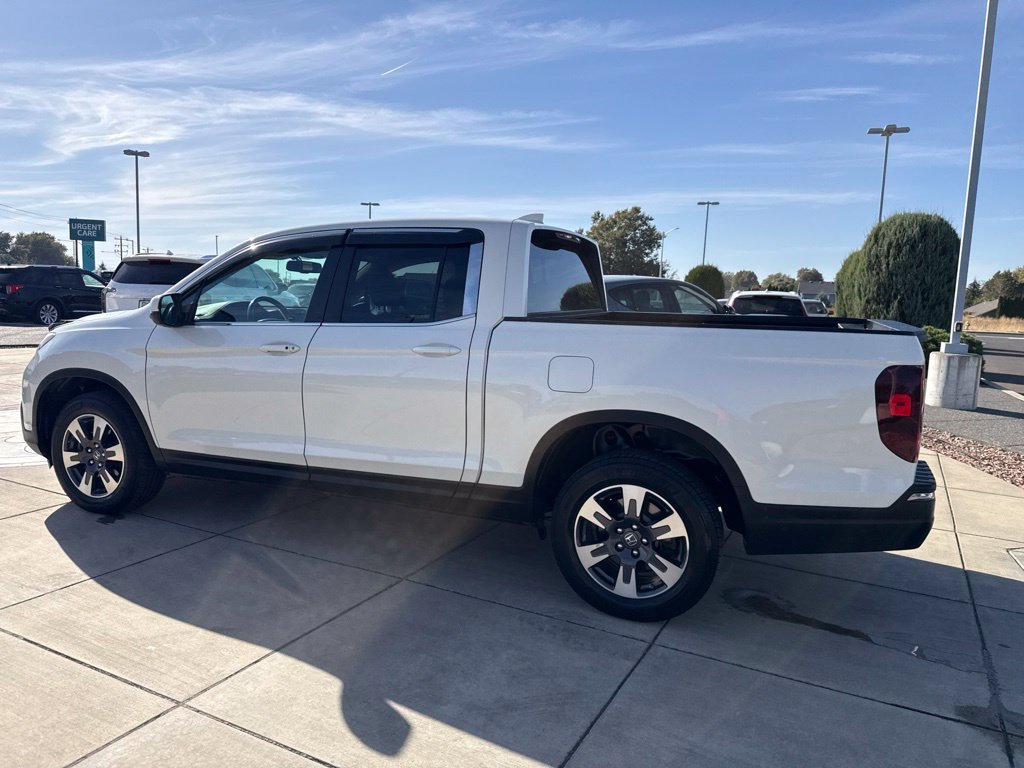 Used 2017 Honda Ridgeline RTL-T image 8