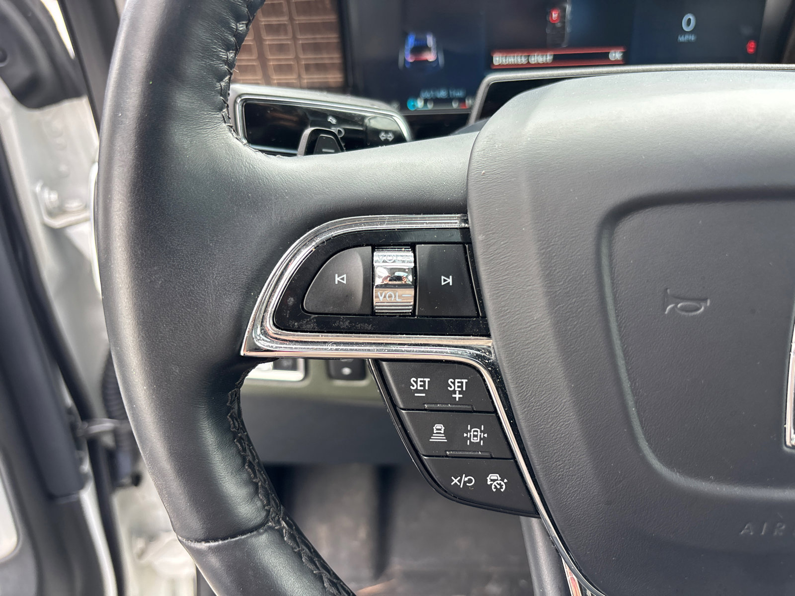 Certified 2023 Lincoln Navigator Black Label image 17