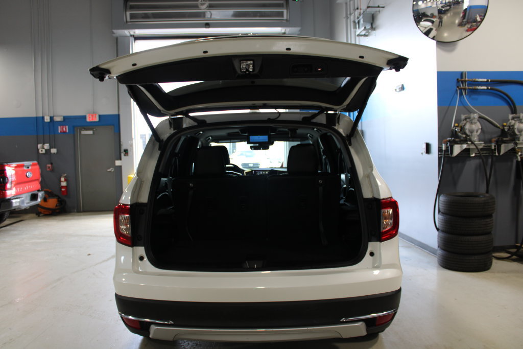 Used 2019 Honda Pilot Touring image 31