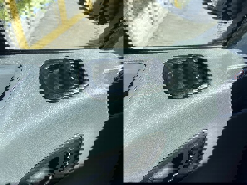 Used 2019 Ford Transit 250 148 High Roof Extended image 17