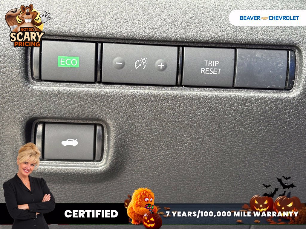 Used 2024 Nissan Sentra SV FWD image 32