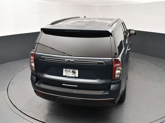 Used 2021 Chevrolet Tahoe Z71 w/ Luxury Package AWD/4WD image 17