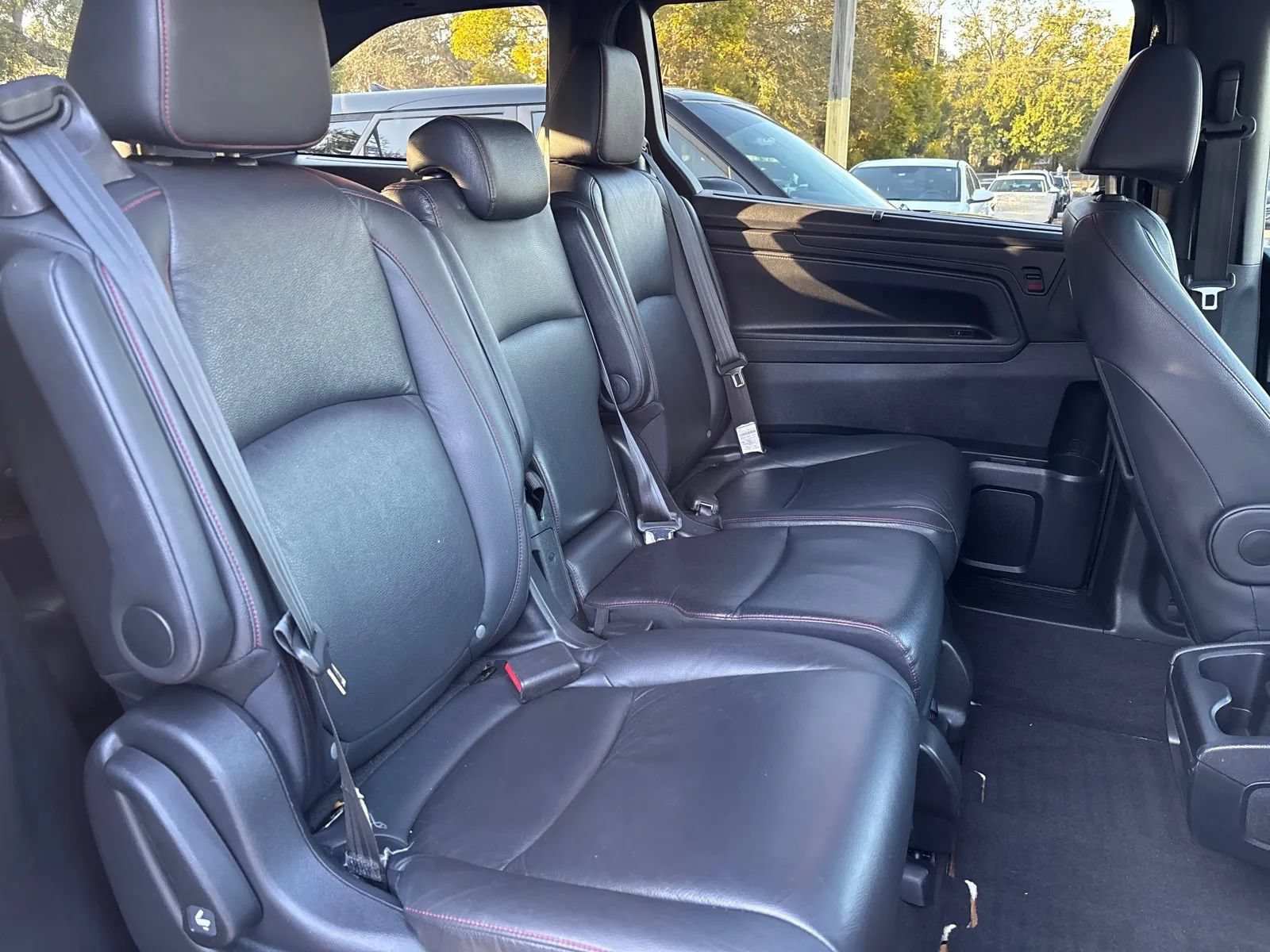 Used 2024 Honda Odyssey Sport image 12