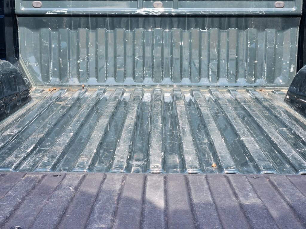 Certified 2025 Chevrolet Silverado 1500 LT image 32