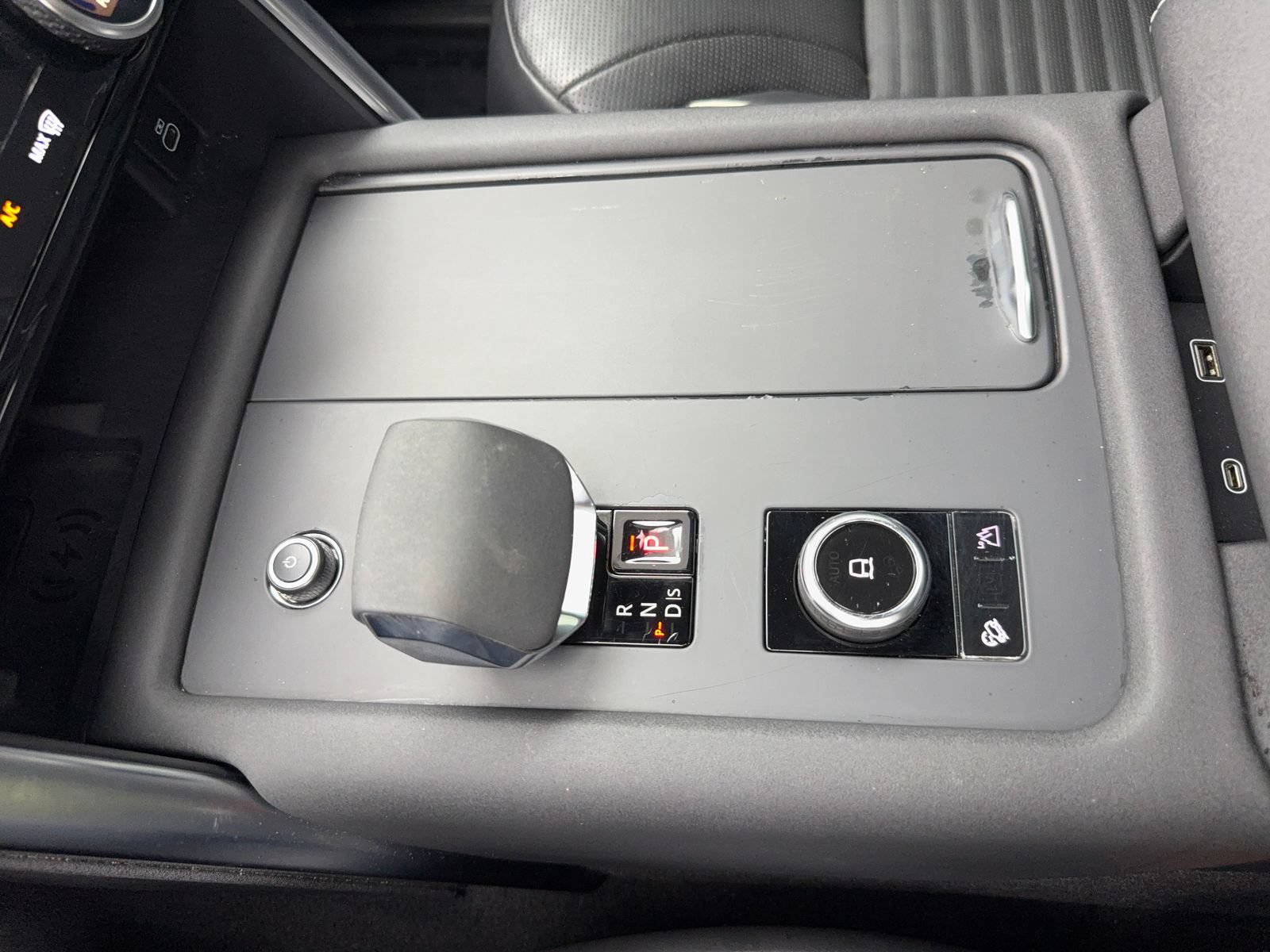 Used 2022 Land Rover Discovery HSE R-Dynamic AWD/4WD image 33