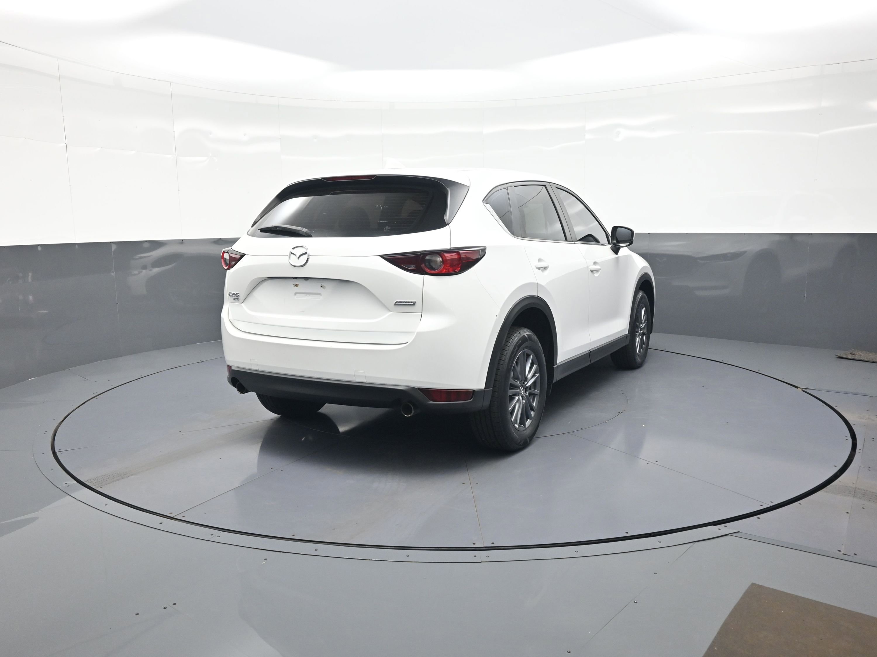 Used 2018 MAZDA CX-5 Sport AWD/4WD image 3