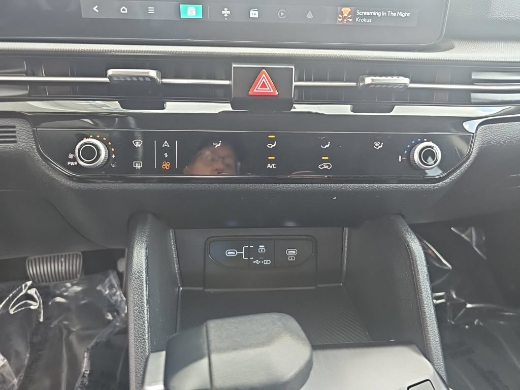 Used 2026 Kia Sportage LX w/ LX Convenience Package FWD image 17