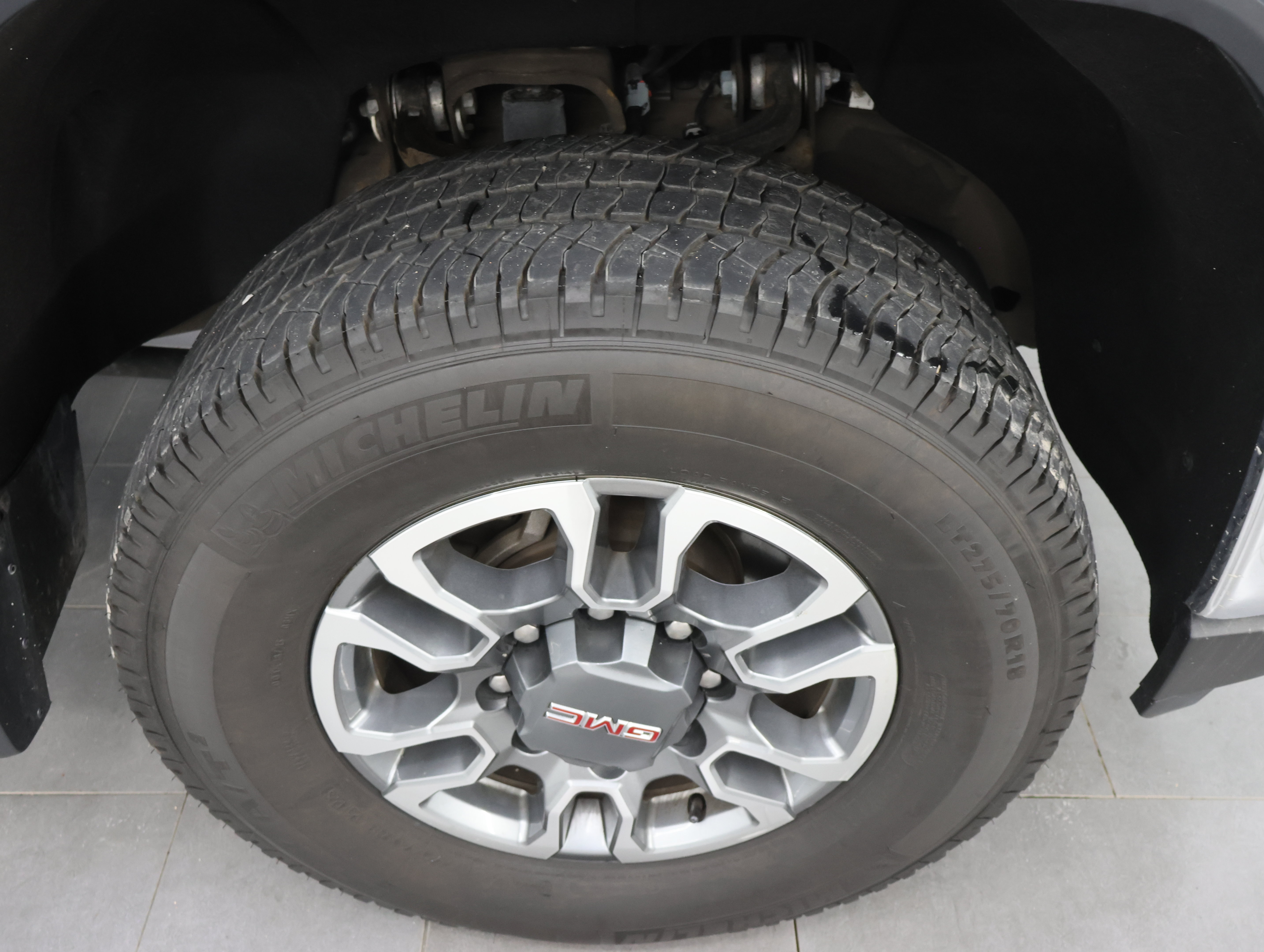 Used 2023 GMC Sierra 2500 SLE AWD/4WD image 3