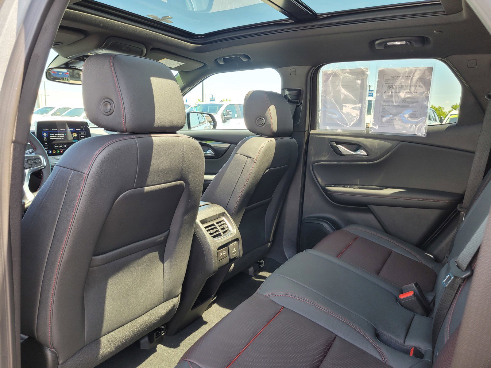 Used 2023 Chevrolet Blazer RS w/ Enhanced Convenience Package FWD image 14