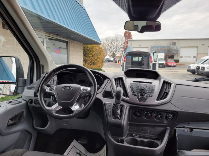 Used 2016 Ford Transit 150 XLT image 45