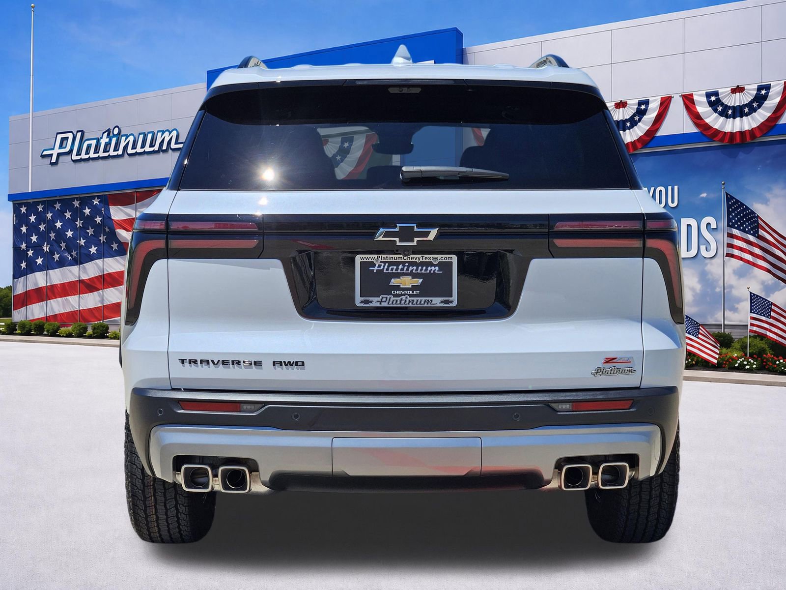 New 2026 Chevrolet Traverse Z71 w/ Driver Confidence Package AWD/4WD image 8