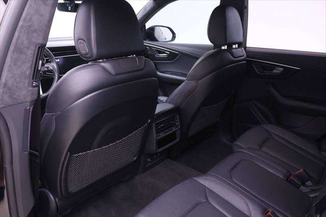 Certified 2022 Audi Q8 Prestige w/ Prestige Package AWD/4WD image 14