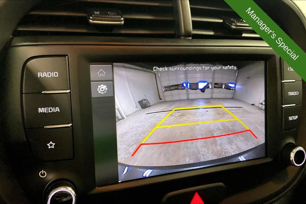 Used 2025 Kia Soul LX w/ LX Technology Package FWD image 27
