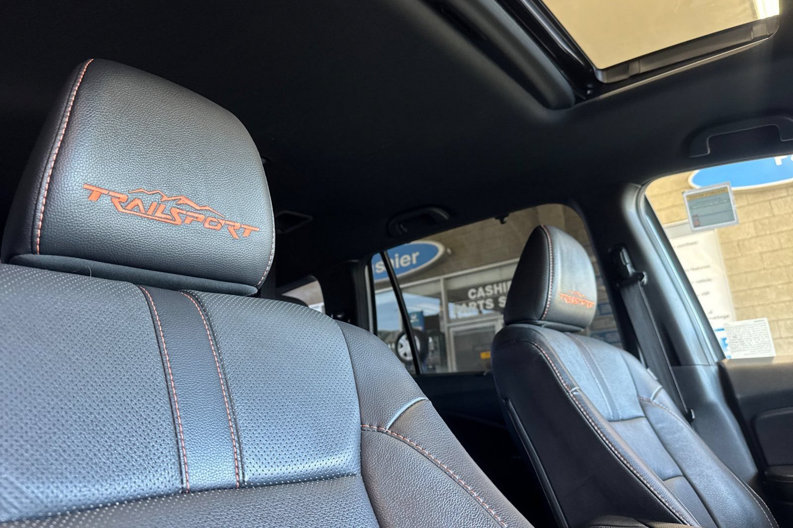 Certified 2022 Honda Pilot TrailSport image 18