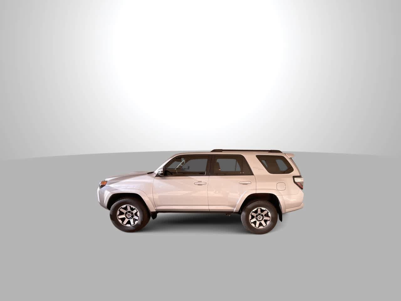 Certified 2021 Toyota 4Runner TRD Off-Road Premium AWD/4WD image 5