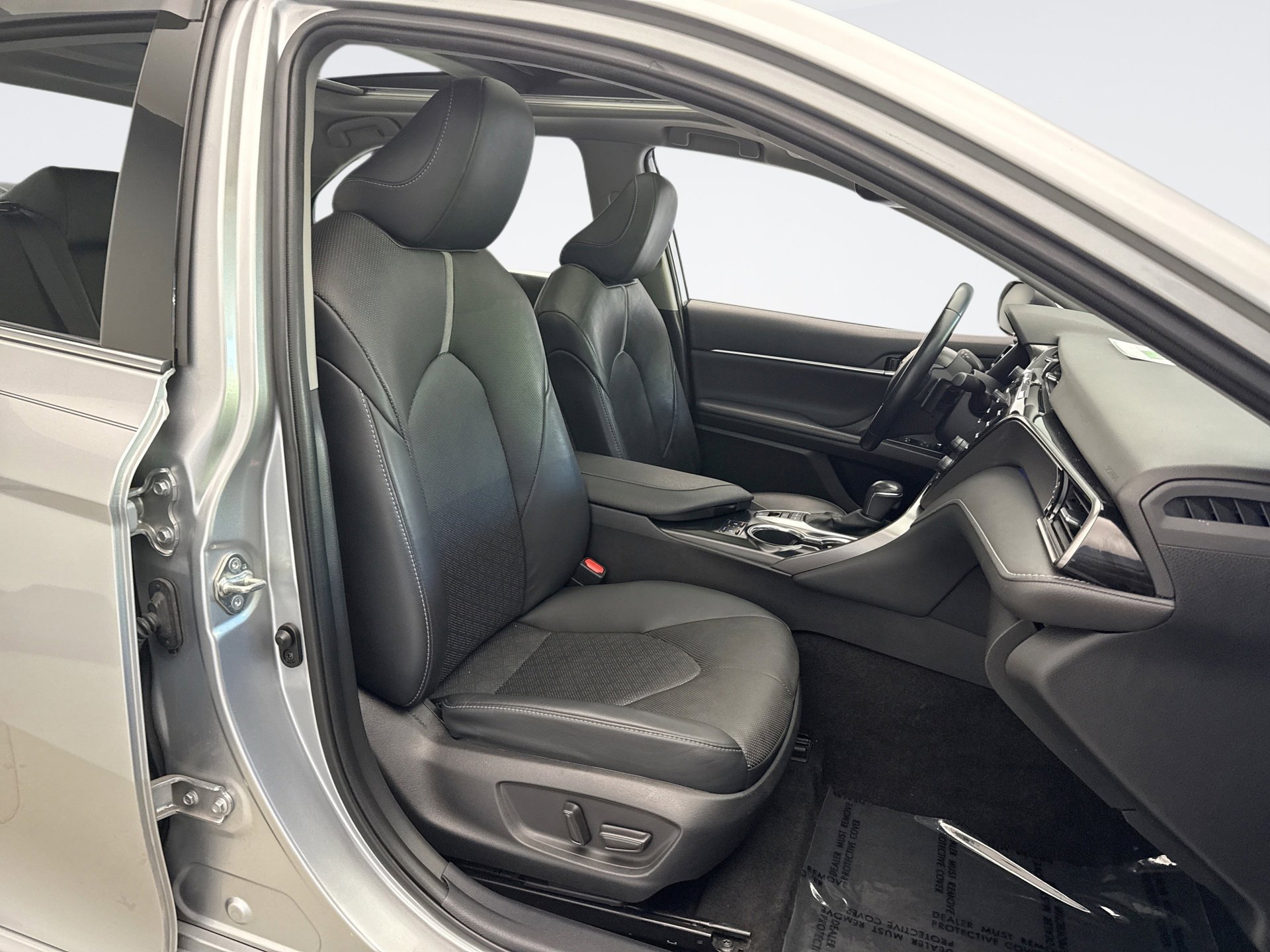 Used 2020 Toyota Camry XSE w/ Driver Assist Package image 17