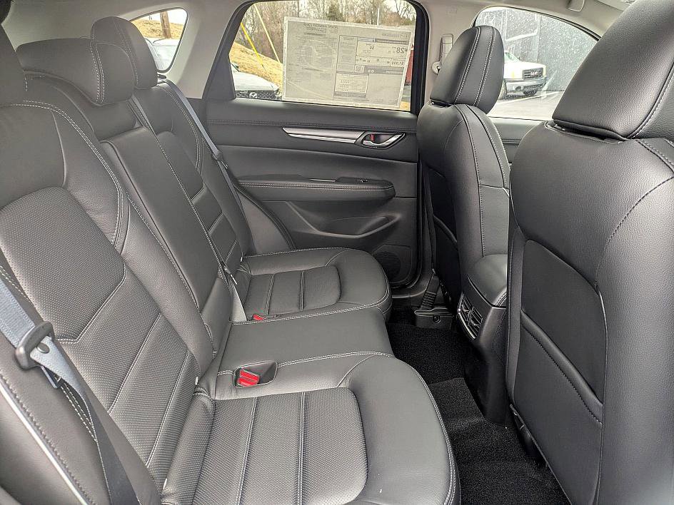 New 2025 MAZDA CX-5 AWD 2.5 S w/ Premium Plus Pkg image 31