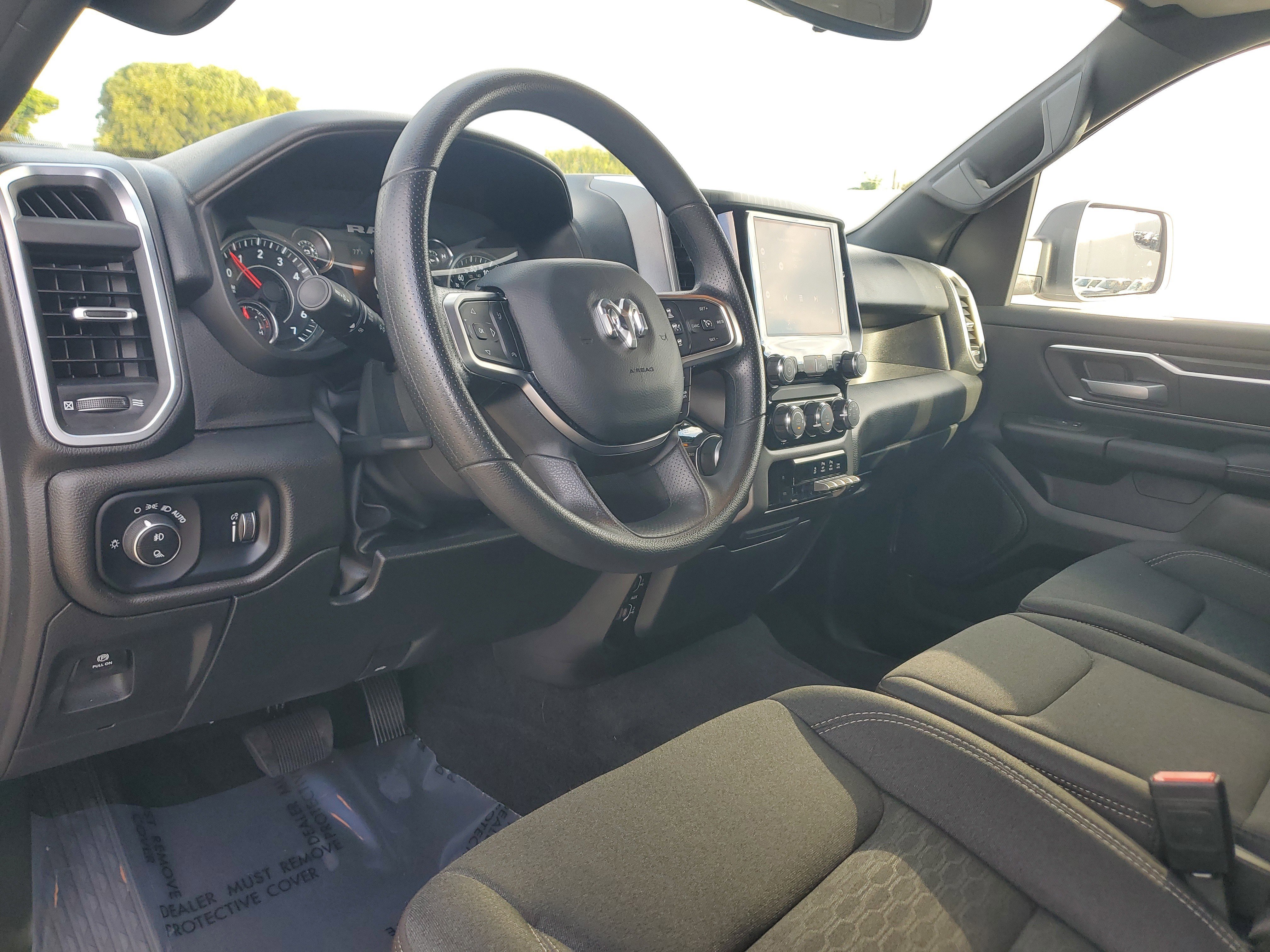 Used 2025 RAM 1500 Big Horn image 9