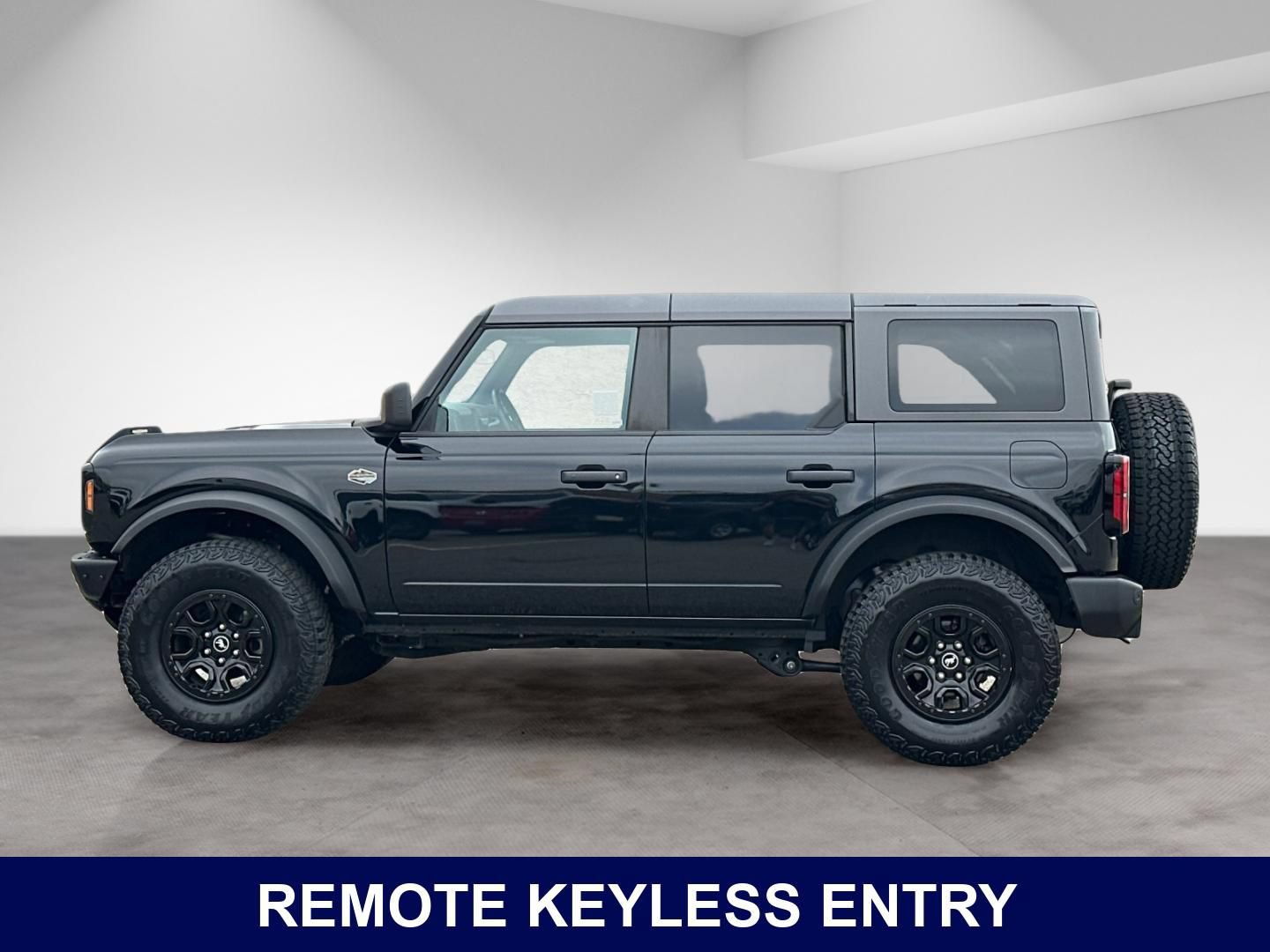 Used 2024 Ford Bronco Wildtrak AWD/4WD image 3