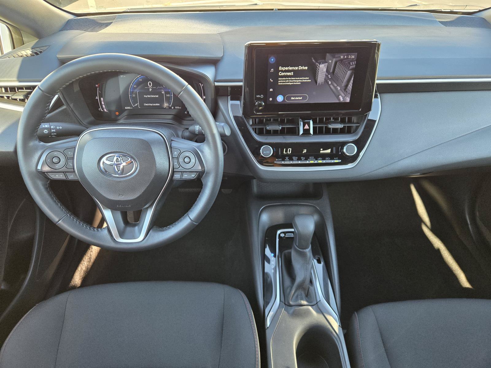 Used 2026 Toyota Corolla SE FWD image 6