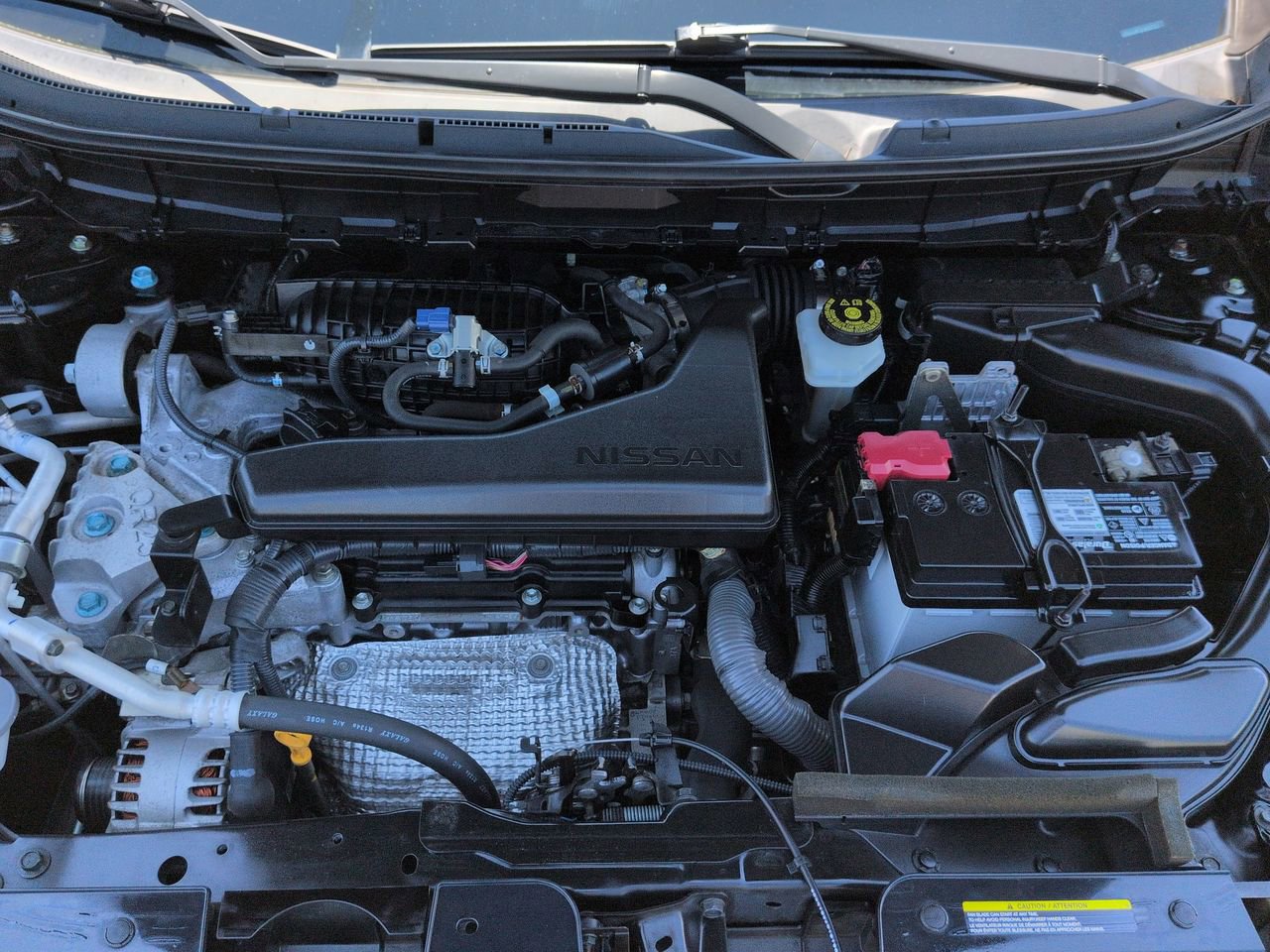 Used 2020 Nissan Rogue SV FWD image 15