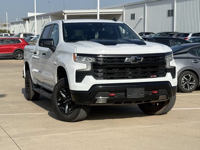 Used 2023 Chevrolet Silverado 1500 LT Trail Boss w/ Protection Package AWD/4WD image 2