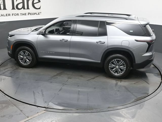 Used 2026 Chevrolet Traverse LT w/ Driver Confidence Package FWD image 46