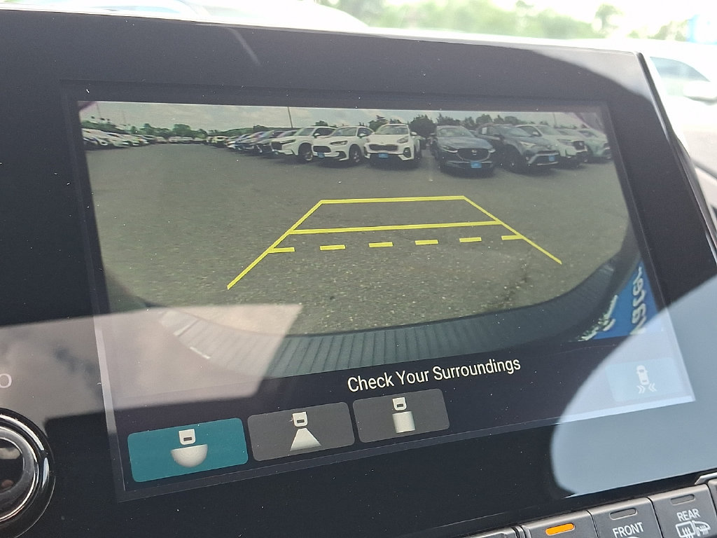 Used 2024 Honda Odyssey Sport image 18