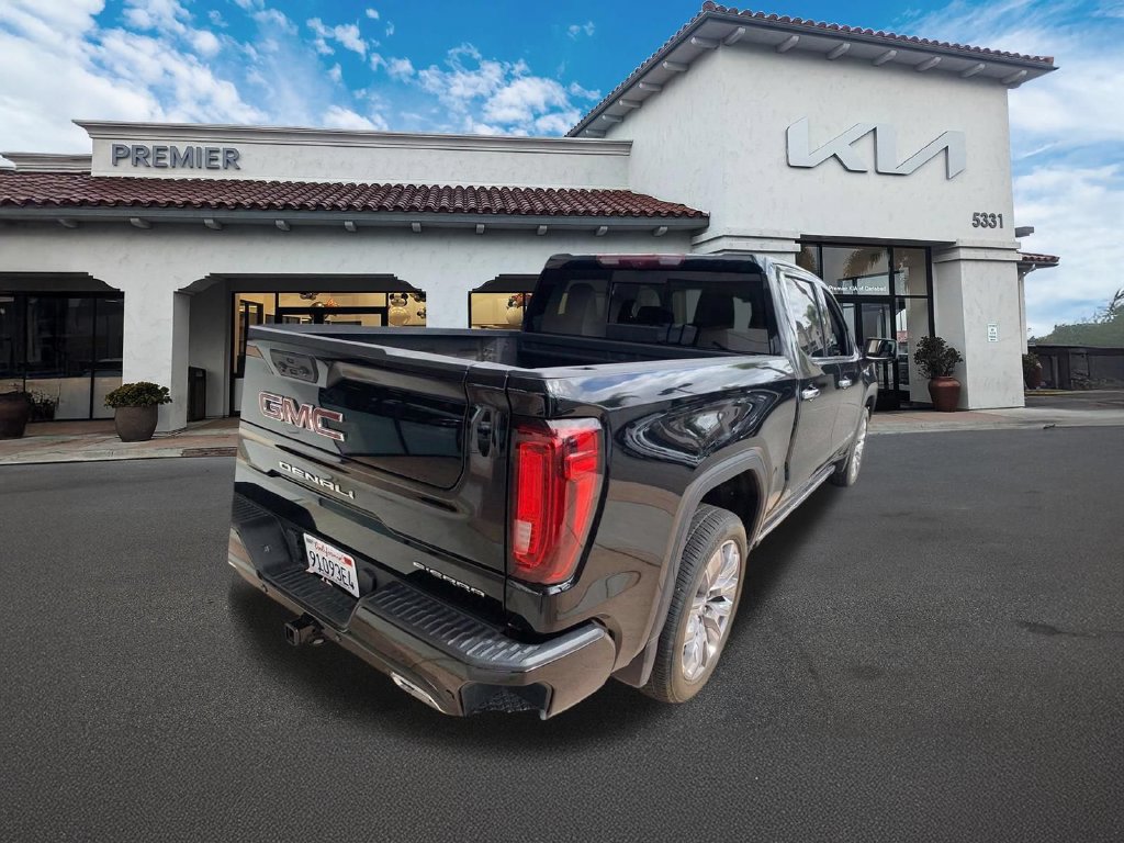 Used 2025 GMC Sierra 1500 Denali AWD/4WD image 6