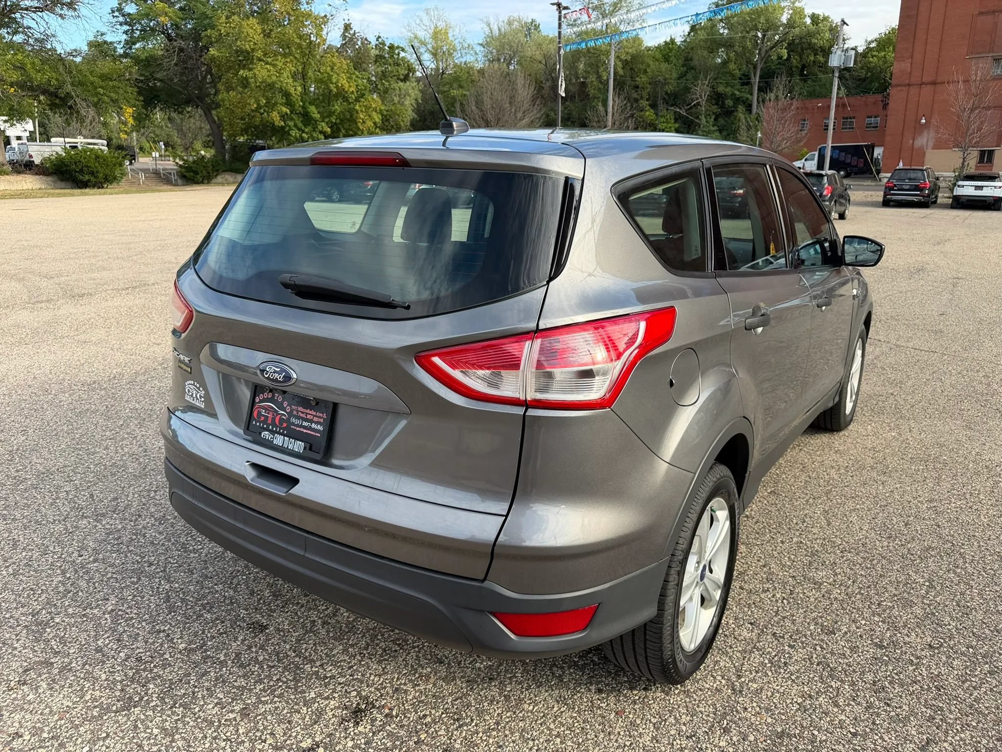 Used 2014 Ford Escape S FWD image 6