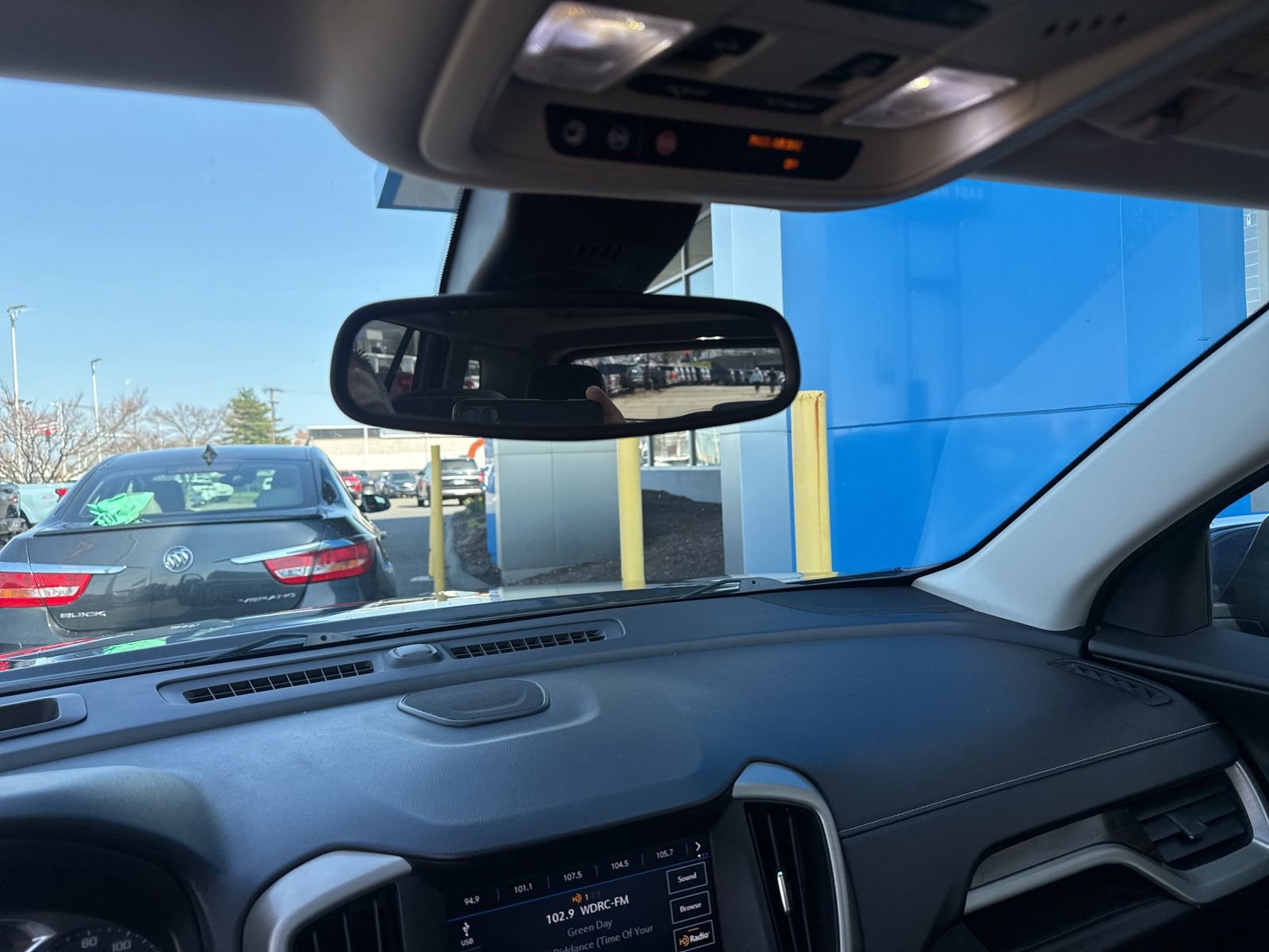 Used 2018 GMC Terrain Denali w/ Comfort Package image 27