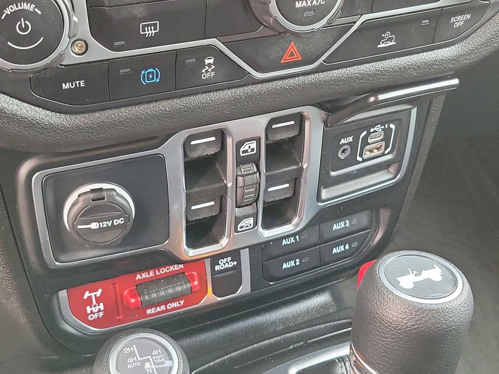 Used 2025 Jeep Wrangler Unlimited Sport S 4xe AWD/4WD image 24