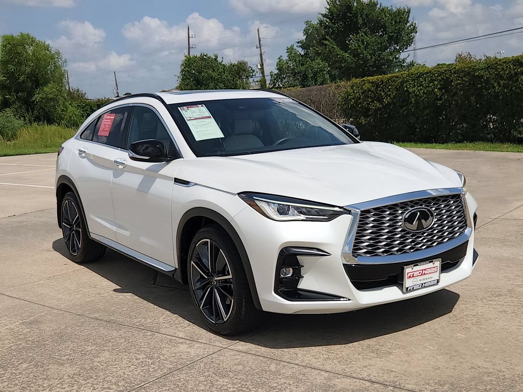 Used 2023 INFINITI QX55 Luxe w/ Cargo Package AWD/4WD image 3